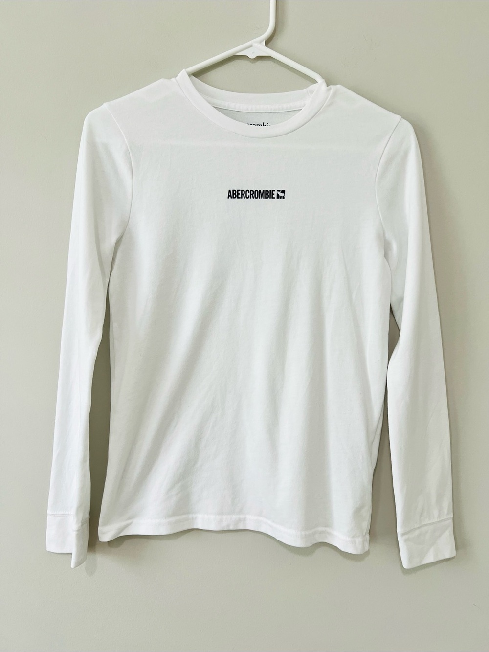 abercrombie kids White Long Sleeve Logo Tee - Size 11/12